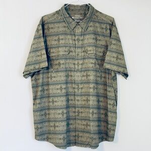 Ariat Tek Men's Green Longhorn Aztec Patterned Button Down Short Sleeve Shirt XL